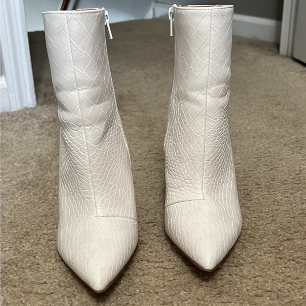 Pointed toe stiletto white snakeskin booties